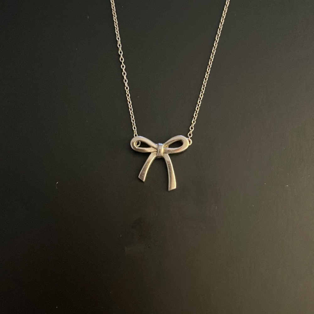Tiffany & Co Tiffany Bow Necklace 16 inch Silver chain.